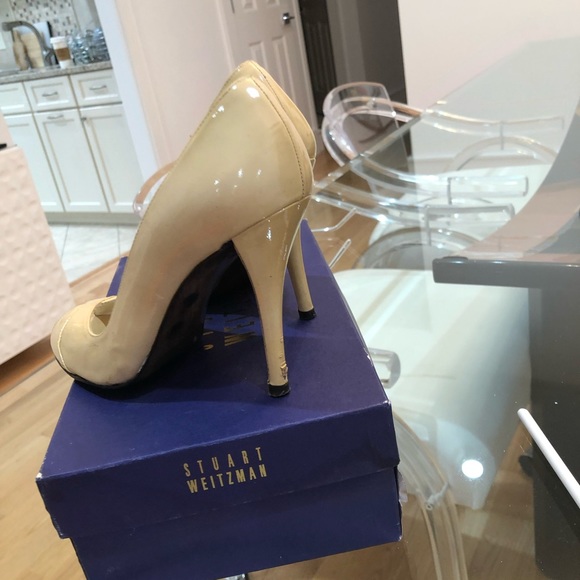 Stuart Weizmann heels 6.5 4”heels - Picture 2 of 5